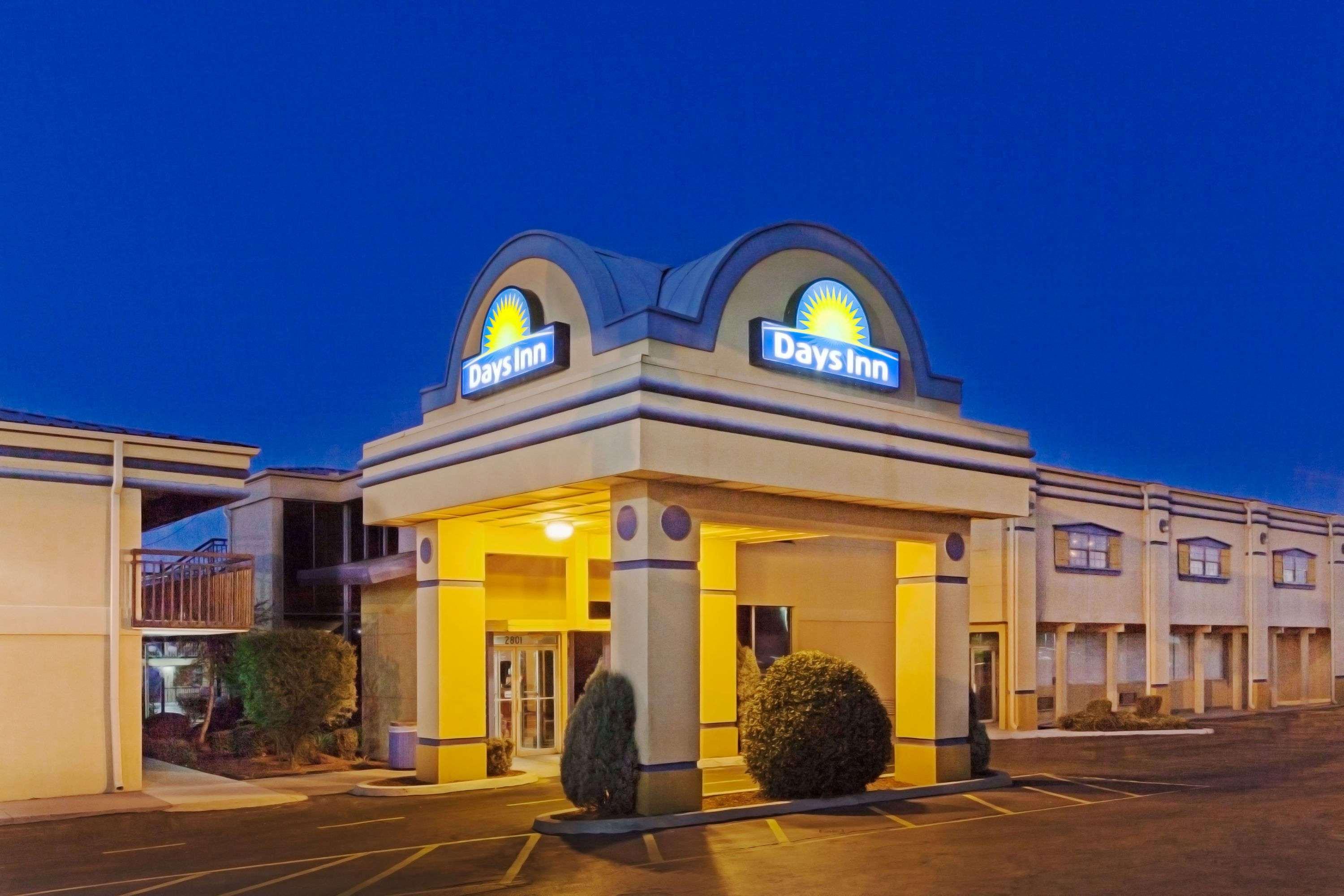 Days Inn By Wyndham Oklahoma City Fairground Exterior photo