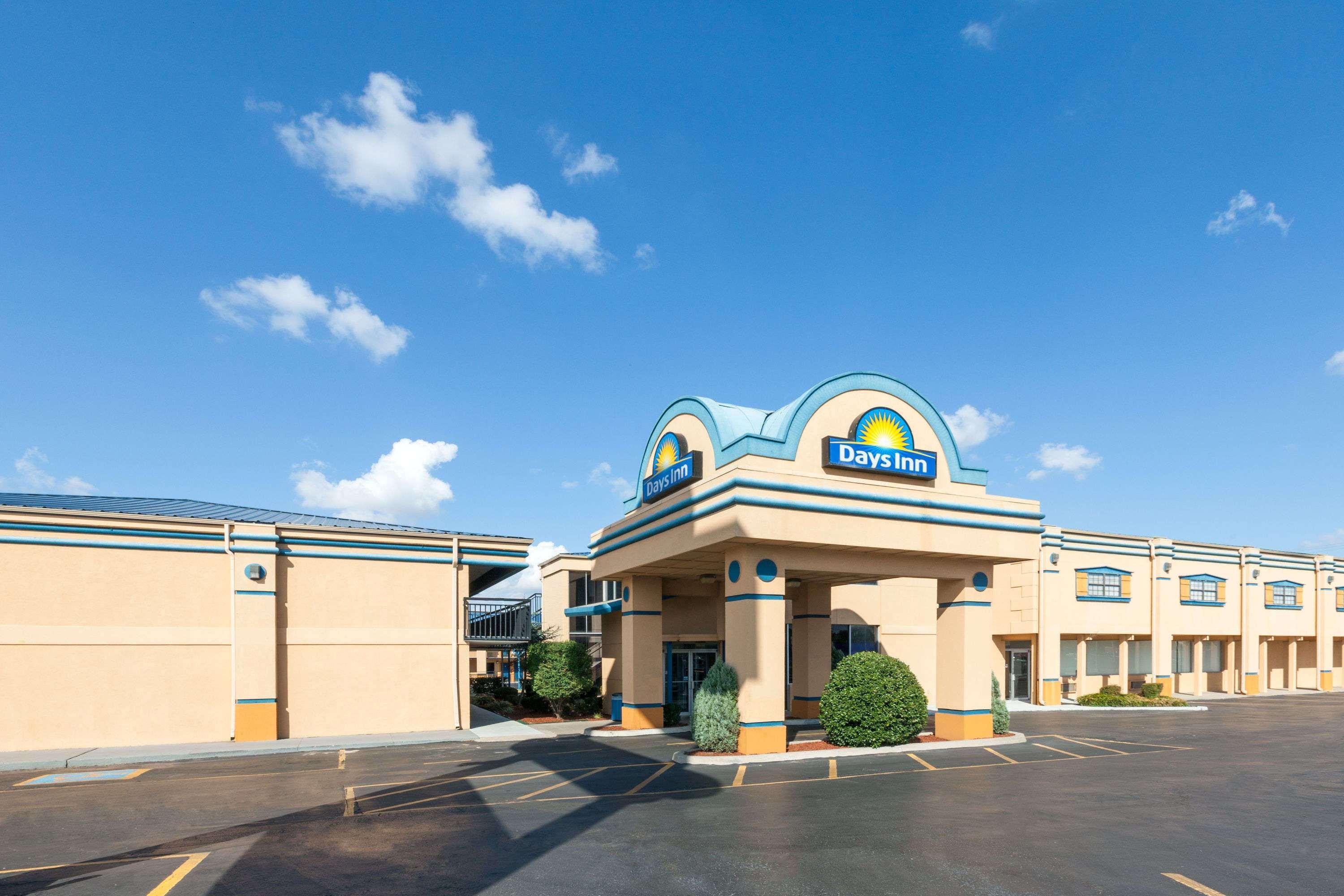 Days Inn By Wyndham Oklahoma City Fairground Exterior photo